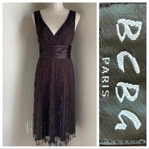 NWOT BCBG Paris Lace Overlay V-Neck Dress, 6